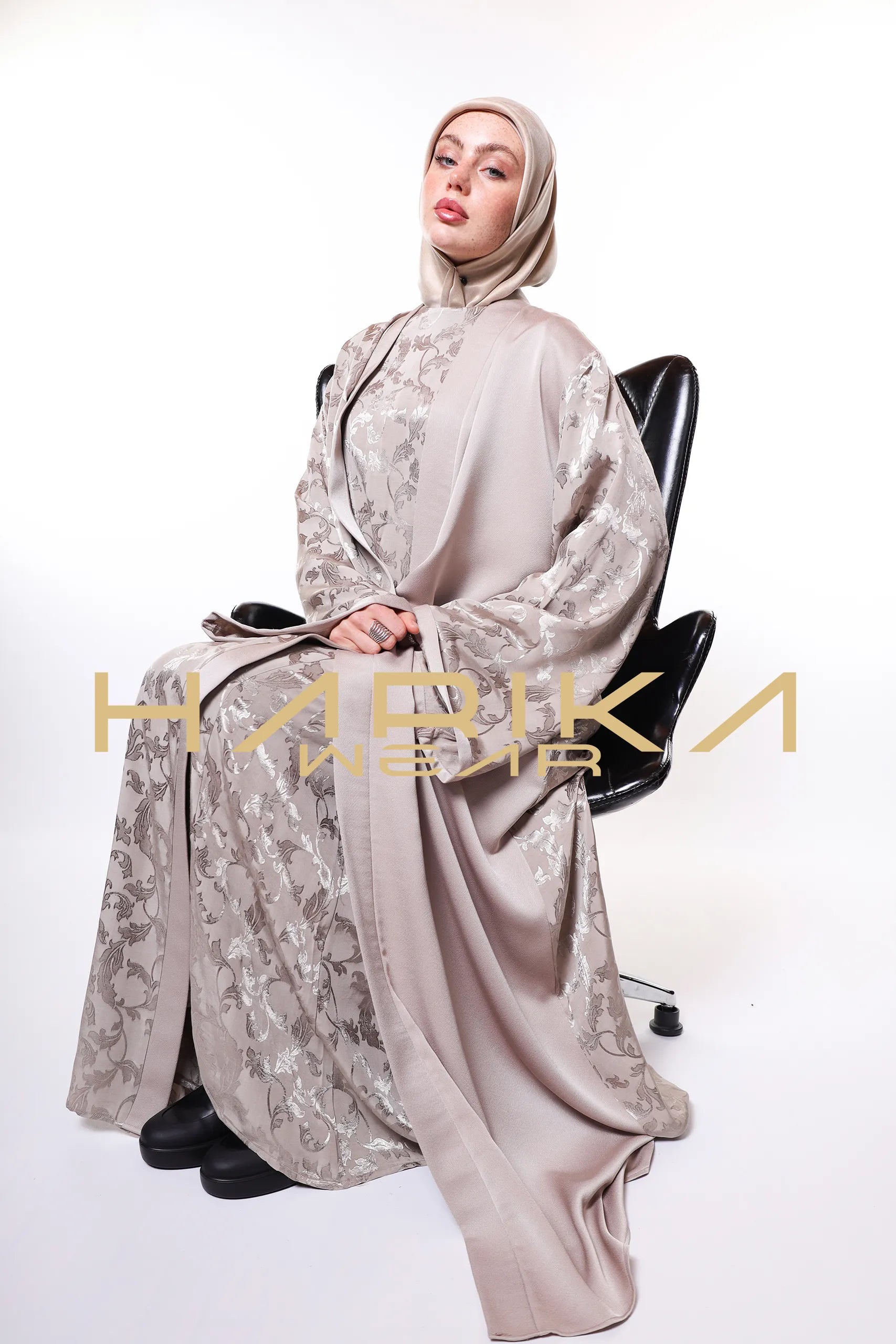 Bej Premium Jessica İpek Ferace (Sadece Ferace)