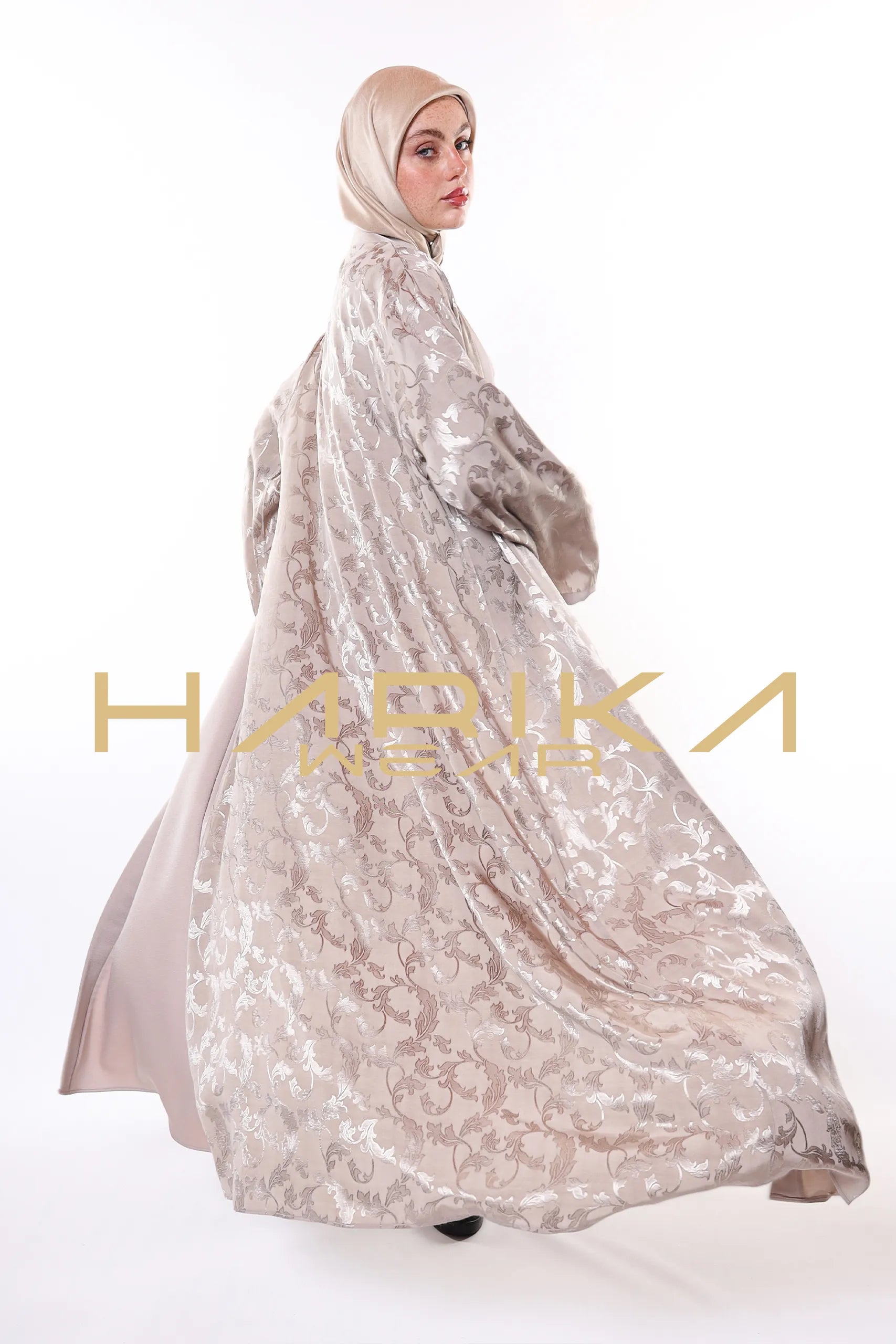 Bej Premium Jessica İpek Ferace (Sadece Ferace)