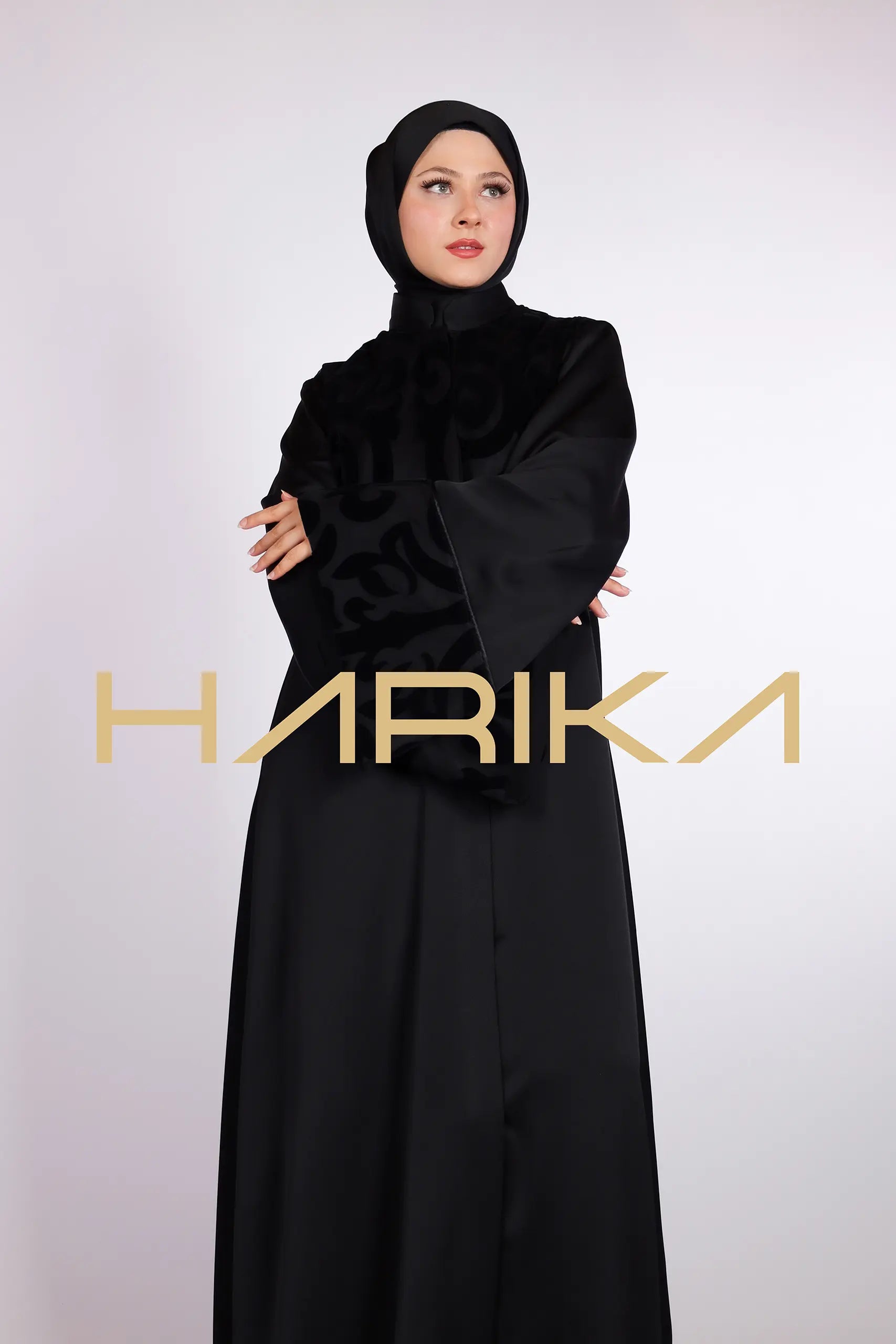 Modern Şıklık Siyah Ferace