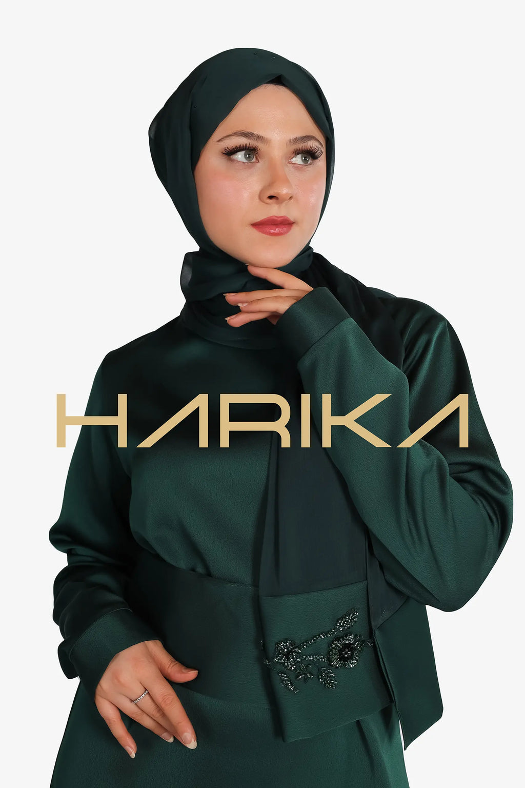 Kemerli Yeşil ipek krep elbise - "Pratik şıklık"