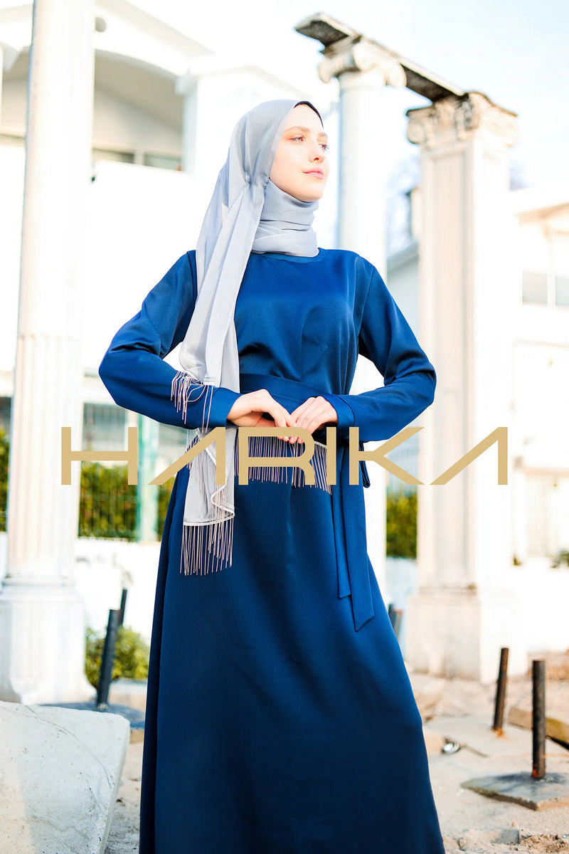 Kemerli Mavi İpek Krep Elbise (Ferace Dahil değil)