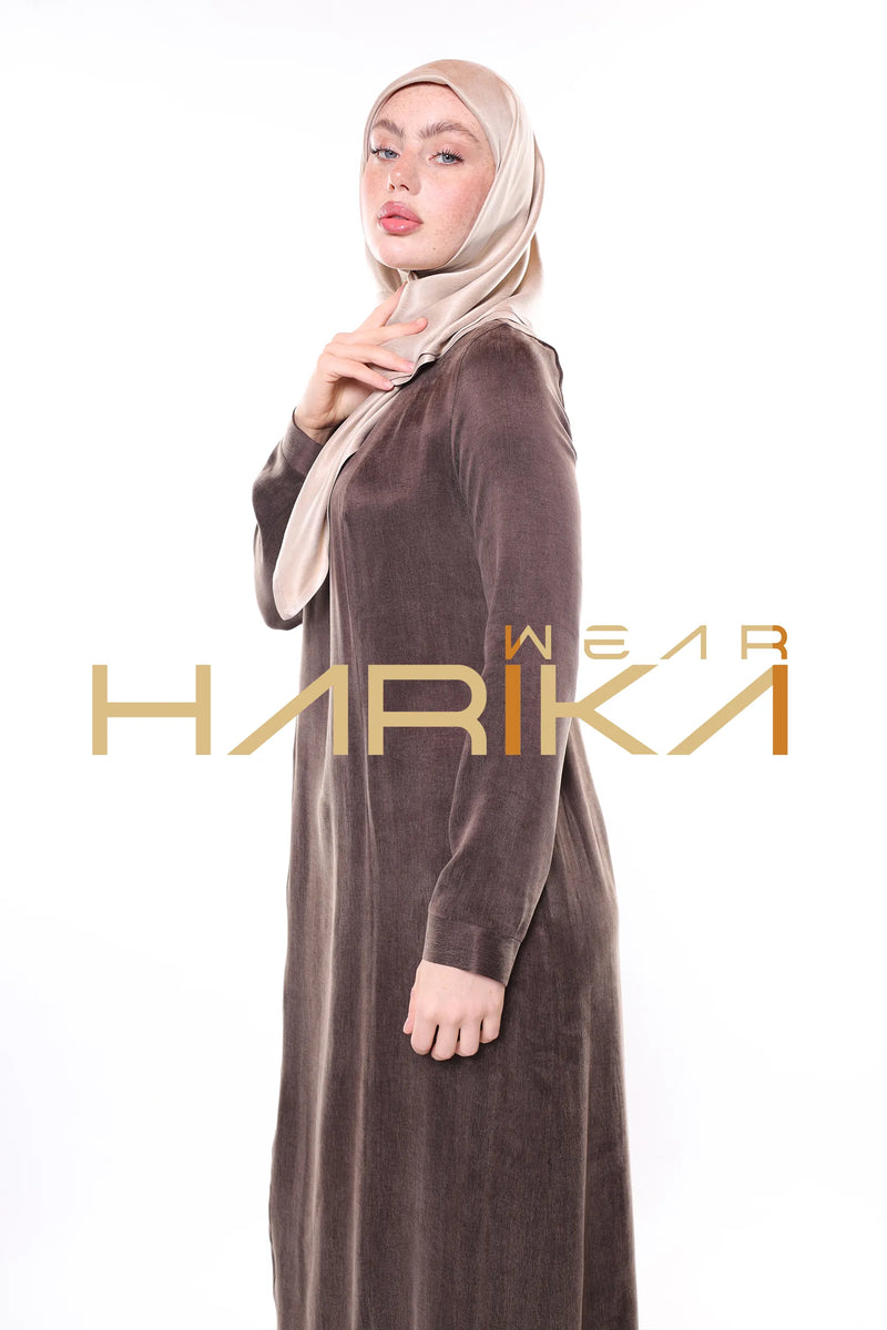 Kupra İpek Elbise – Günlük Şıklığa Pratik Dokunuş