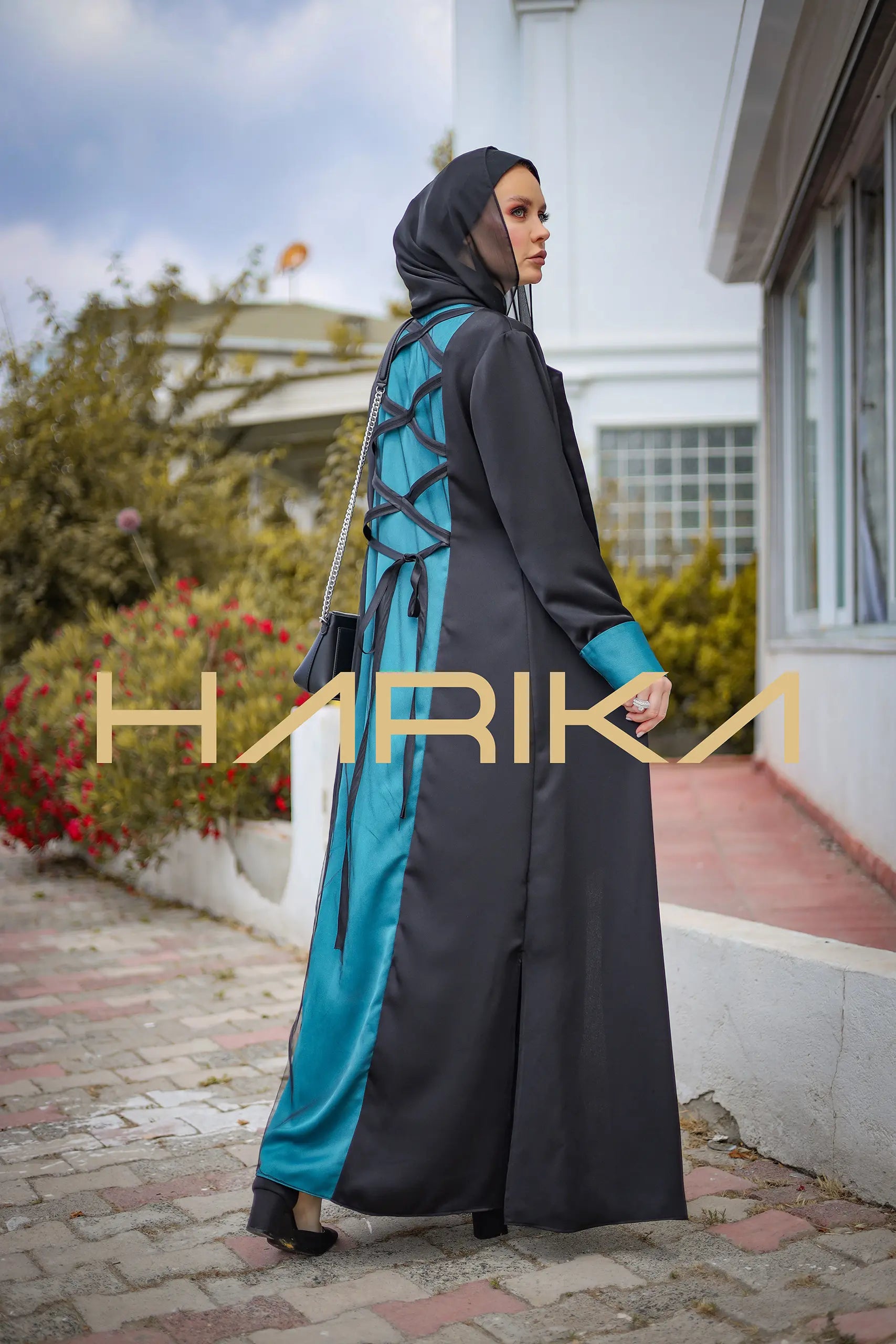 Turkuaz Ve Siyah Ipek Krep Ferace (ELBİSE DAHİL DEĞİL)