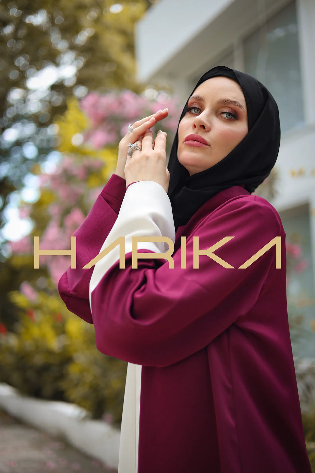 Beyaz ve Fuşya iki Renkli ferace