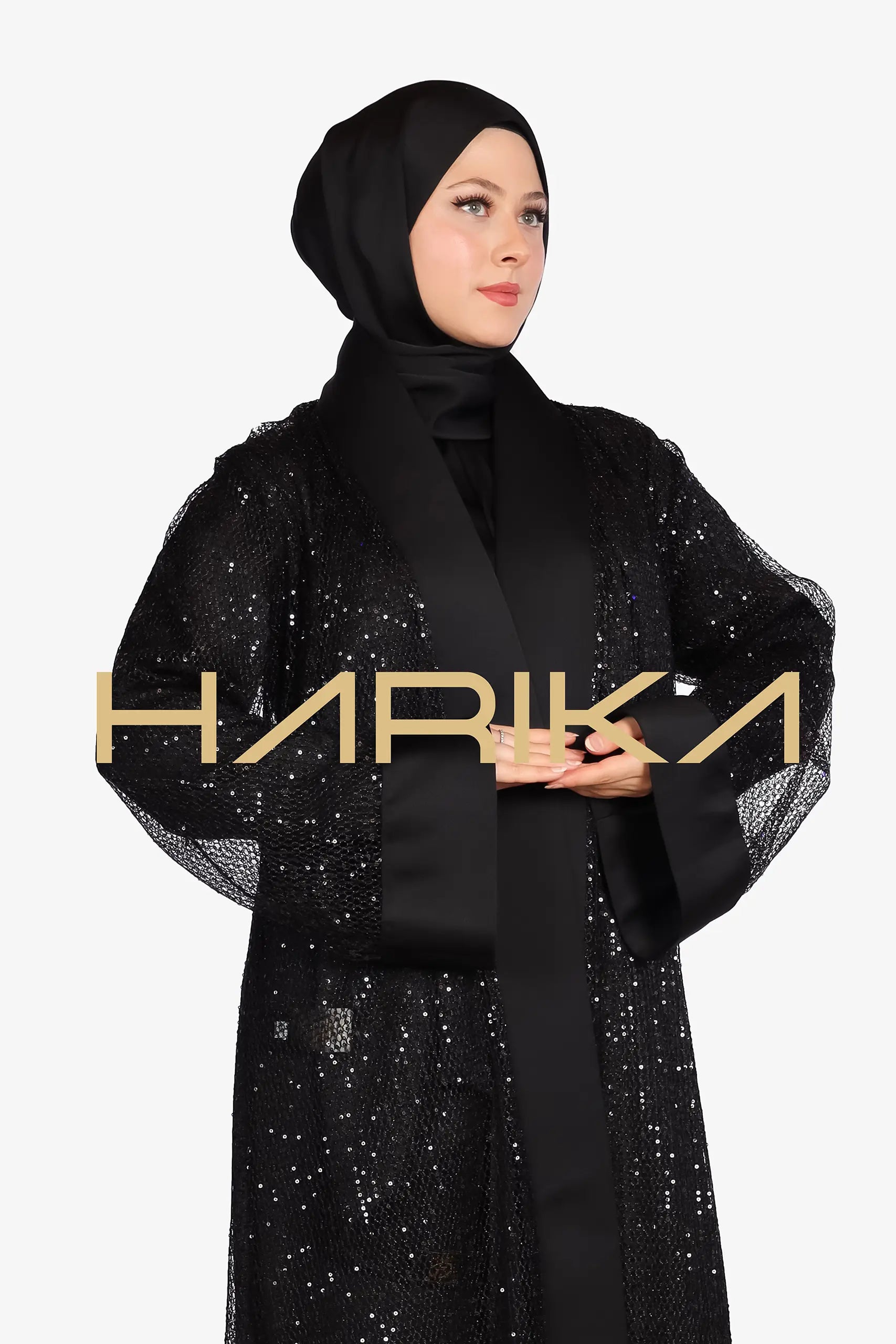 Siyah Işıltıyla Zarafetin Tanımı-Abaya