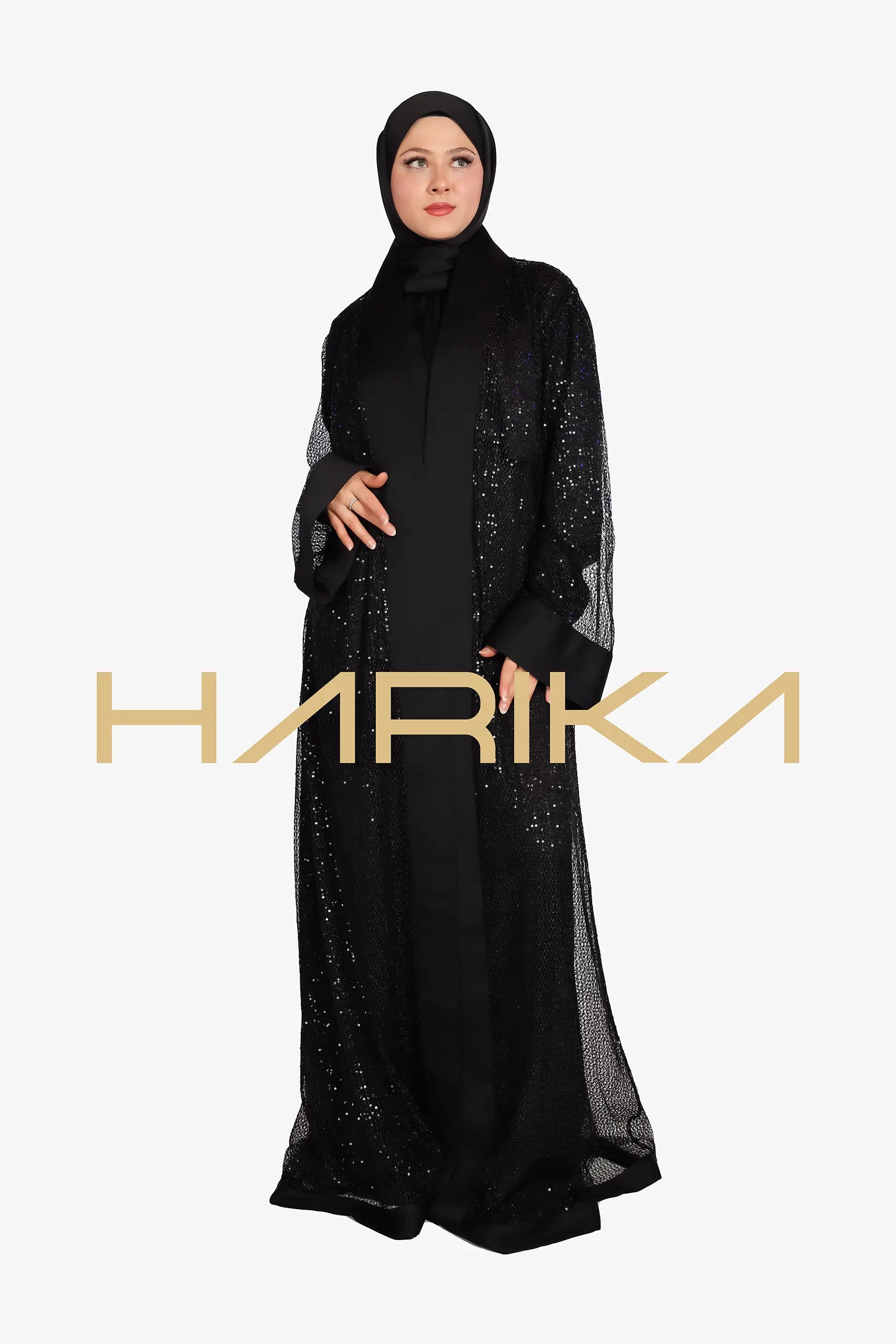 Siyah Işıltıyla Zarafetin Tanımı-Abaya