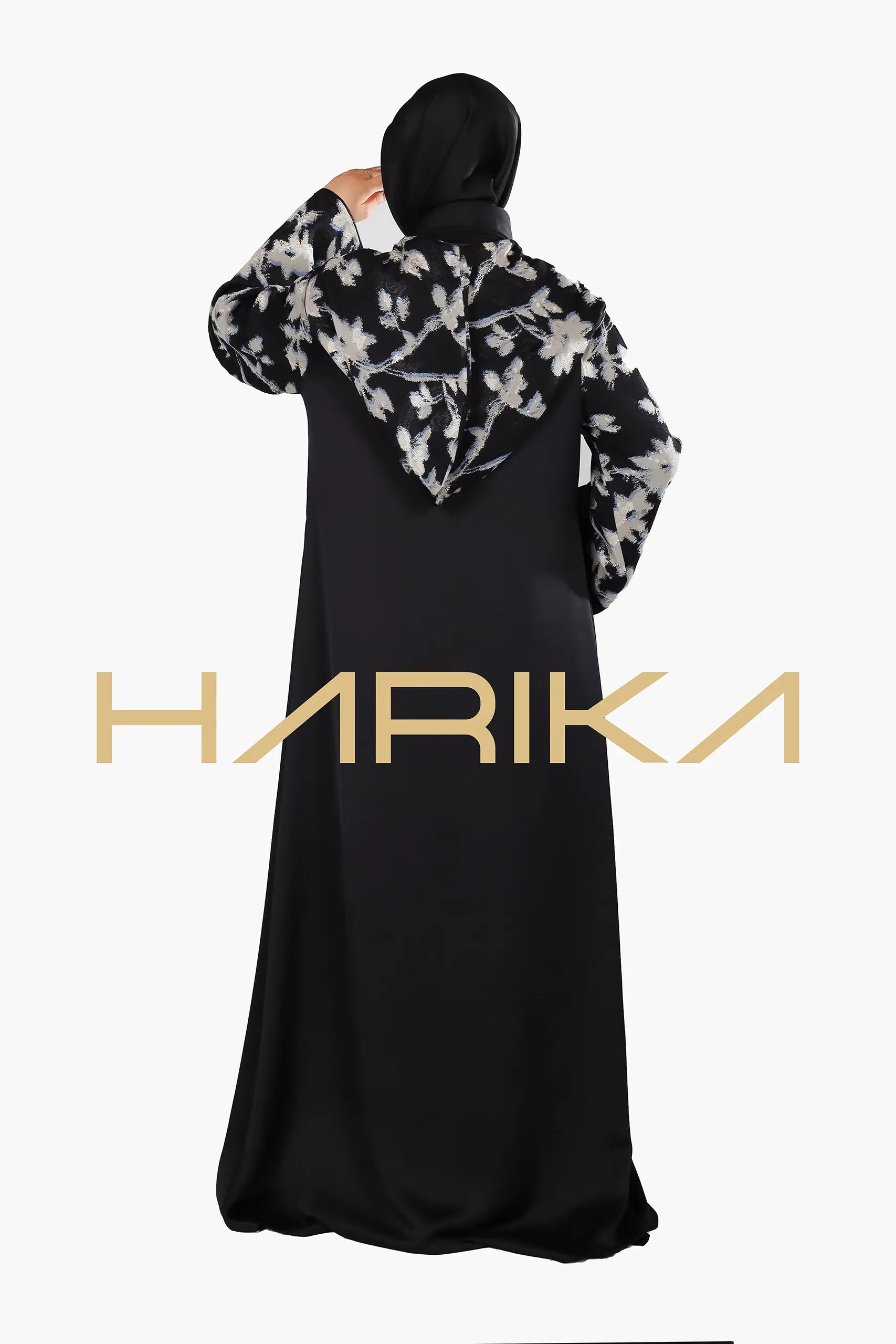 Çiçek detayli Kapşonlu ipek Krep Ferace