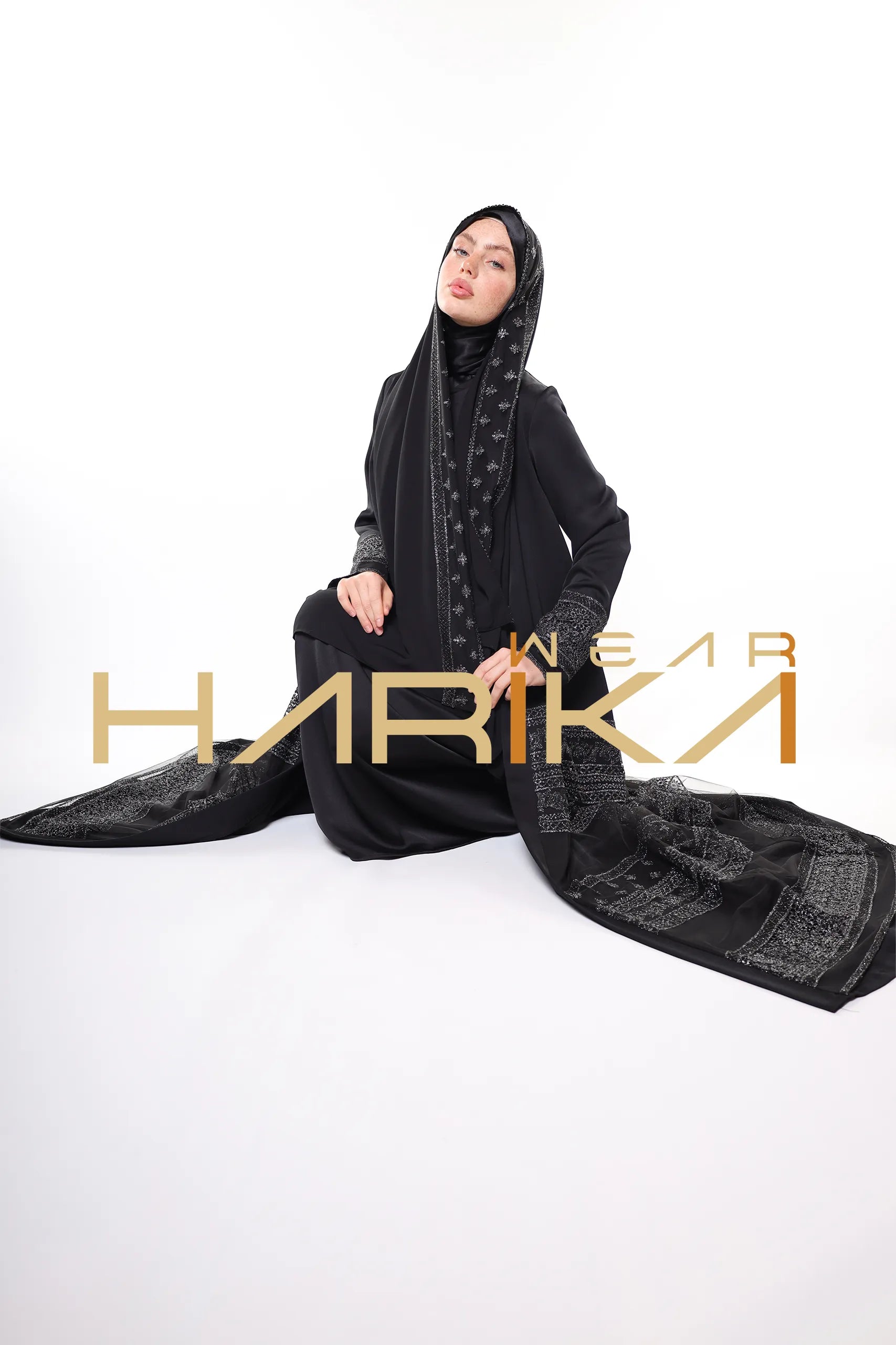 Kraliçenin zarif feracesi *ŞAL HEDİYE*