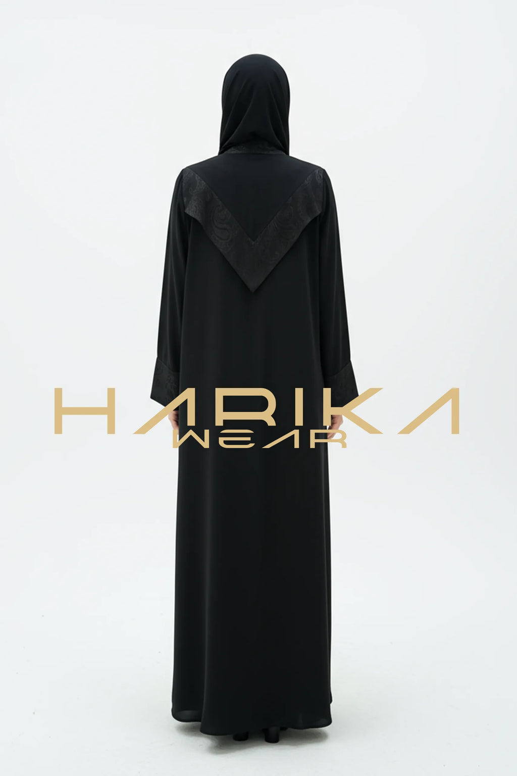JESSİCA KUMAŞ İLE SÜSLÜ DUBAİ İPEĞİNDEN SİYAH ABAYA