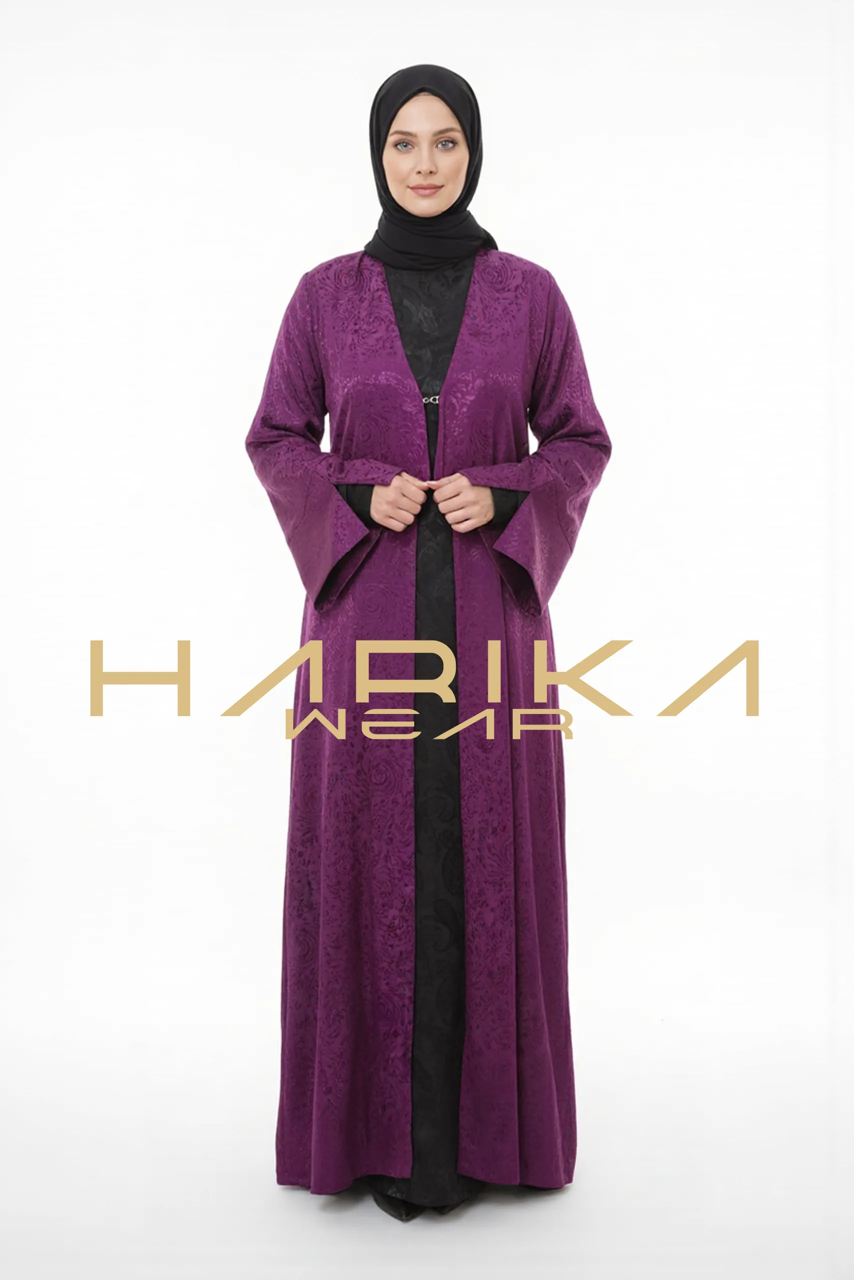 Japon İpeği Desenli Siyah Abaya – Lüks ve Zamansız Zarafet