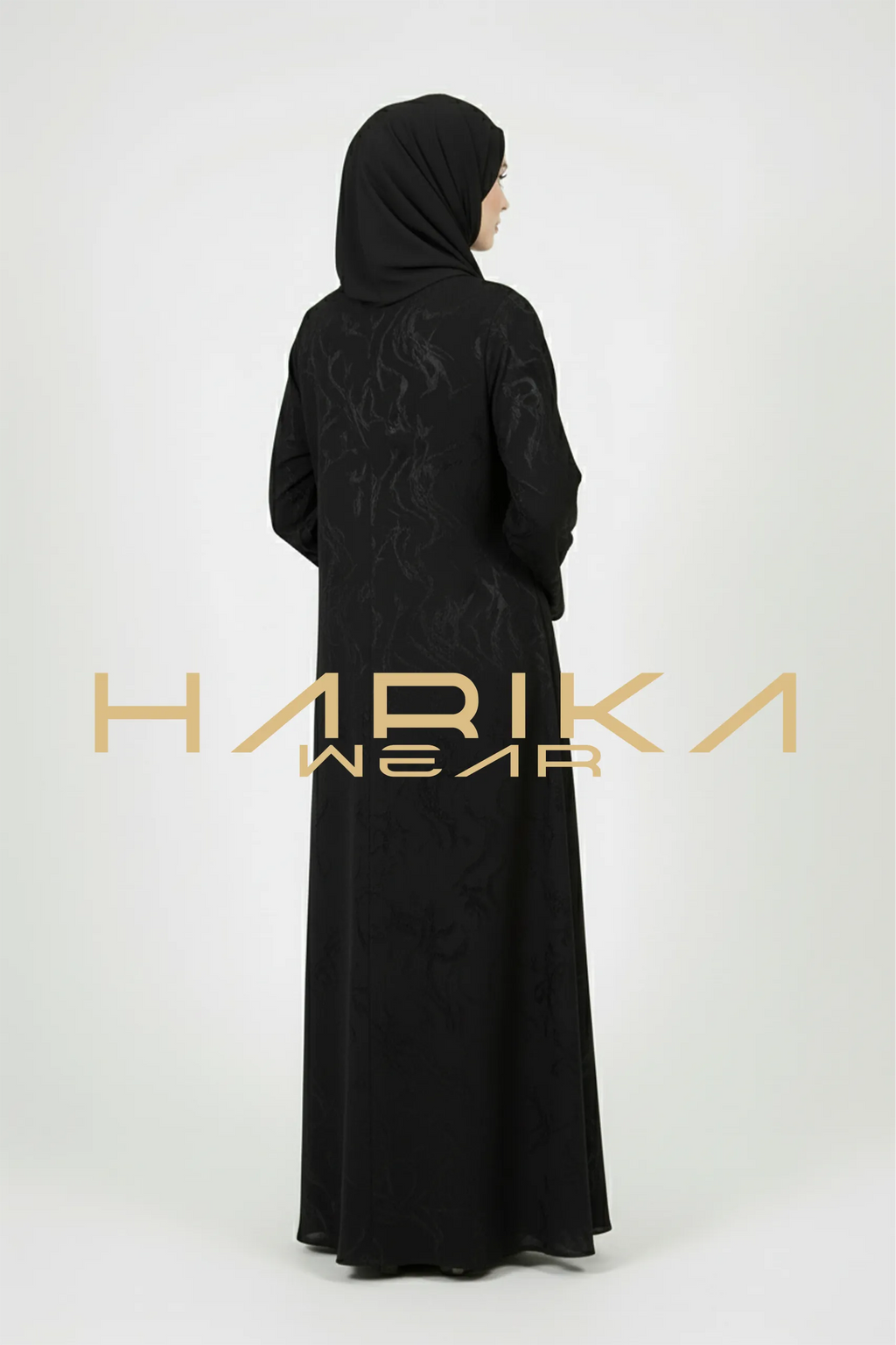 Japon İpeği Desenli Siyah Abaya – Lüks ve Zamansız Zarafet