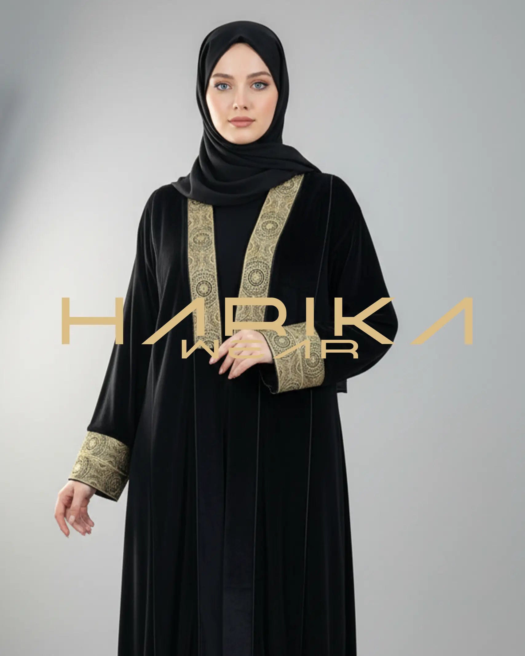 Özel renkli nakışları kadifeli Abaya