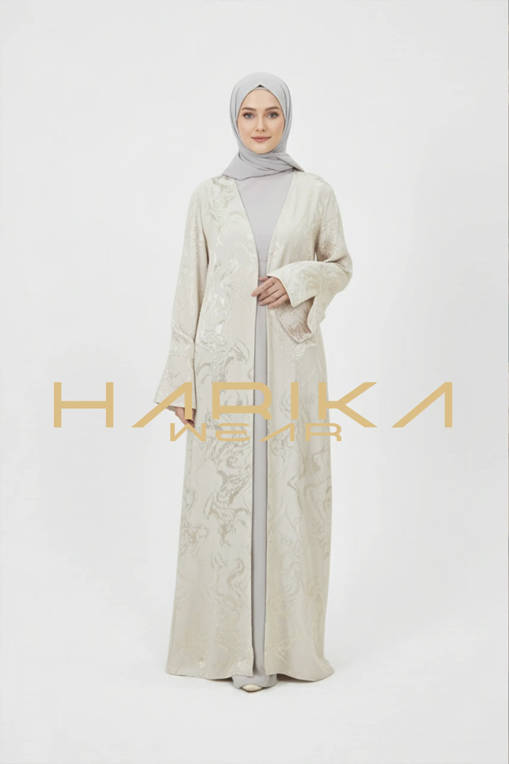 Japon İpeği Desenli Siyah Abaya – Lüks ve Zamansız Zarafet